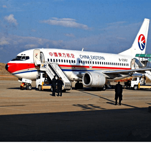 西宁曹家堡空运航空快运业稳步发展的原因是什么？